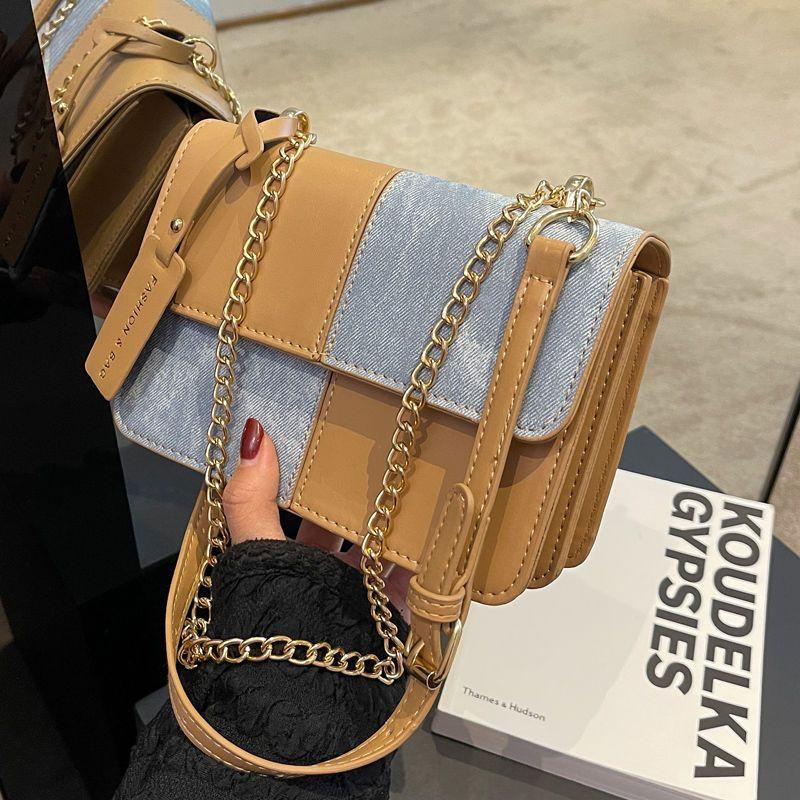 Small crowd design stitching color contrast small square bag 2024 Spring and Autumn New Versatile high-grade exquisite chain bag Leisure commuter messenger bag fashionable lovely women's bag