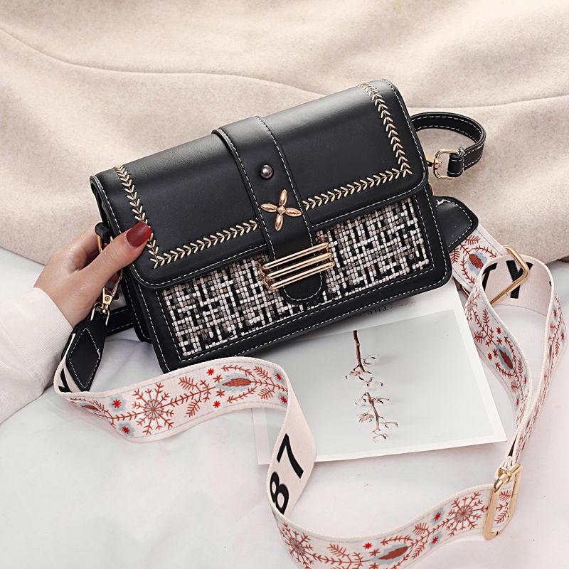 2024 new style small square bag fashion new fashion versatile simple single shoulder messenger bag temperament single shoulder bag high quality women's bag diagonal leather bag