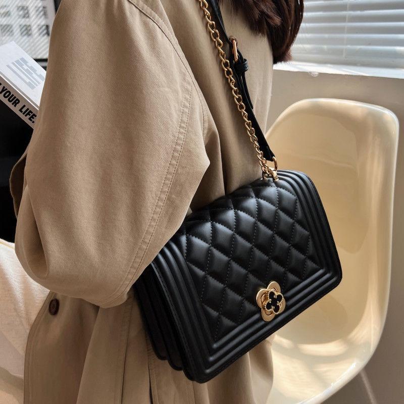 This year's popular small bag women's bag 2024 new summer women's classic rhombus solid color chain bag casual small cross-body bag daily commuting versatile shoulder bag exquisite high grade square bag