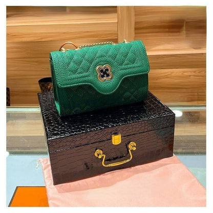 2024 Summer New Caviar Solid Chain Bag Commuting Versatile Small Square Bag Refined Fourleaf Grass Single Shoulder Bag Elegant Crossbody Bag Daily Leisure Handheld Women's Bag Premium