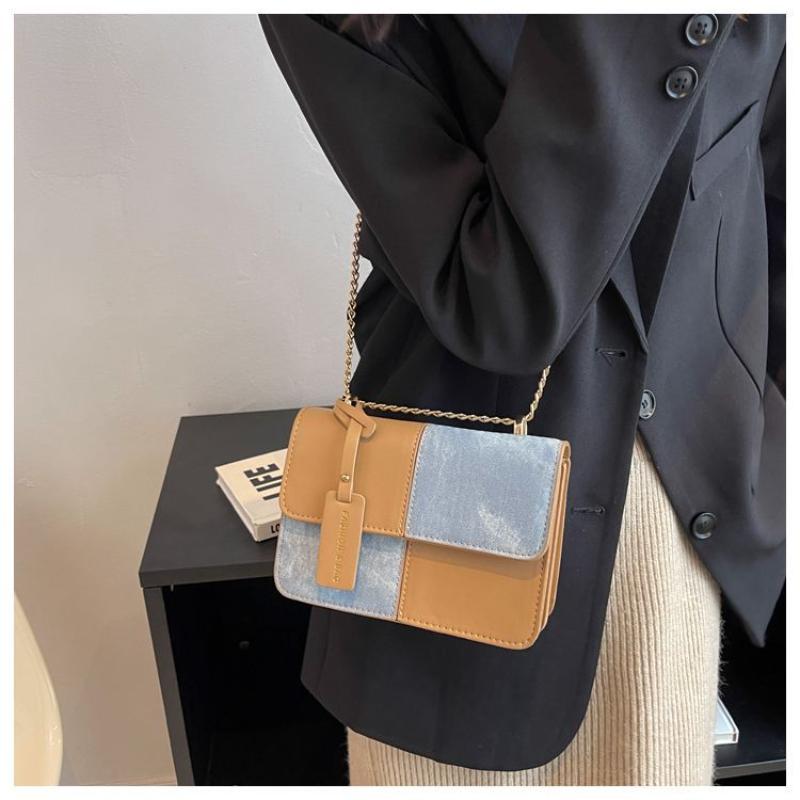 Small crowd design stitching color contrast small square bag 2024 Spring and Autumn New Versatile high-grade exquisite chain bag Leisure commuter messenger bag fashionable lovely women's bag