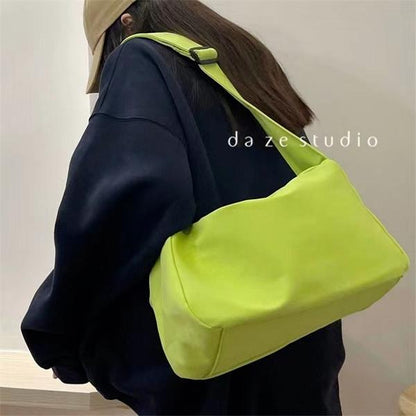 Casual simple single room canvas bag Japanese sports and leisure nylon messenger bag female 2024 new large-capacity canvas bag student shoulder bag