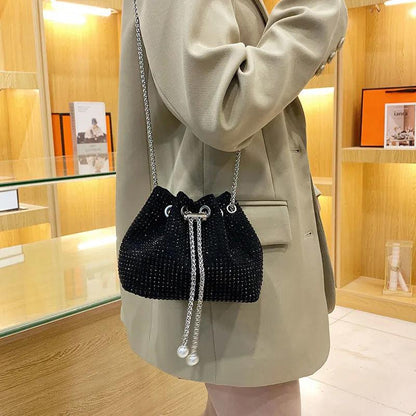 Fashion diamond bag small bag women's 2024 new bright diamond messenger bag ins popular chain bucket bag high-quality cute small bucket bag diamond bag women's diagonal diamond bag