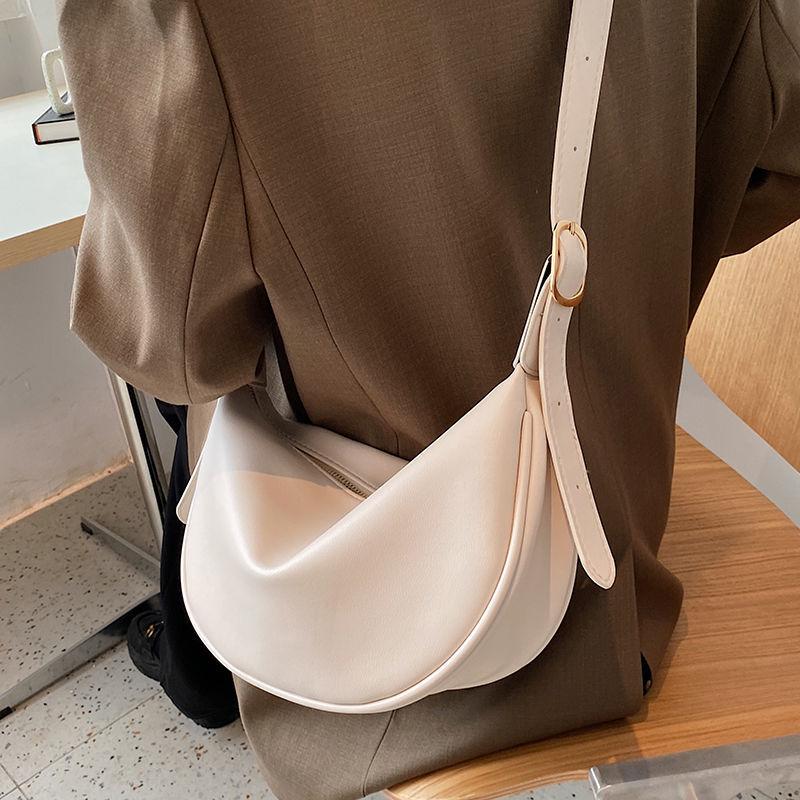 Retro PU diagonal bag women's large-capacity shoulder bag 2024 new high-quality autumn and winter single-shoulder messenger bag high-quality PU dumpling bag