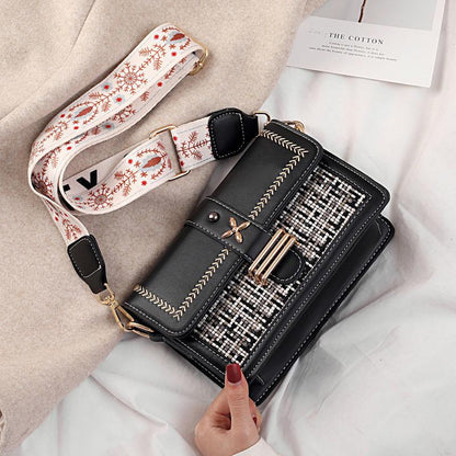 2024 new style small square bag fashion new fashion versatile simple single shoulder messenger bag temperament single shoulder bag high quality women's bag diagonal leather bag