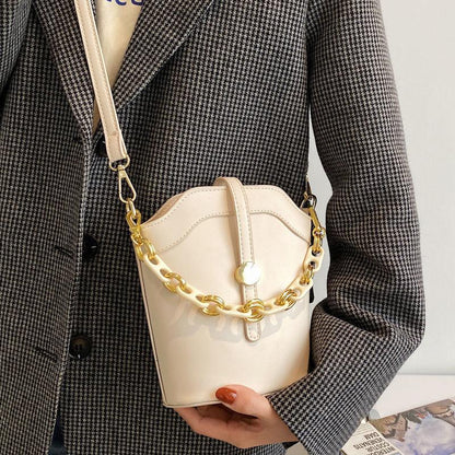 Advanced texture bucket bag for women 2024 new trend popular cross-body bag for women's versatile fashion bucket bag for women's high-quality small bucket bag for girls cross-body bag