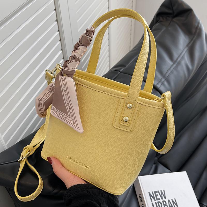 Handbag Women's 2024 New Advanced Crossbody Bag Popular Handheld Bucket Bag High Quality Women's Bag Temperament Women's Crossover Bag Simple Women's Bag