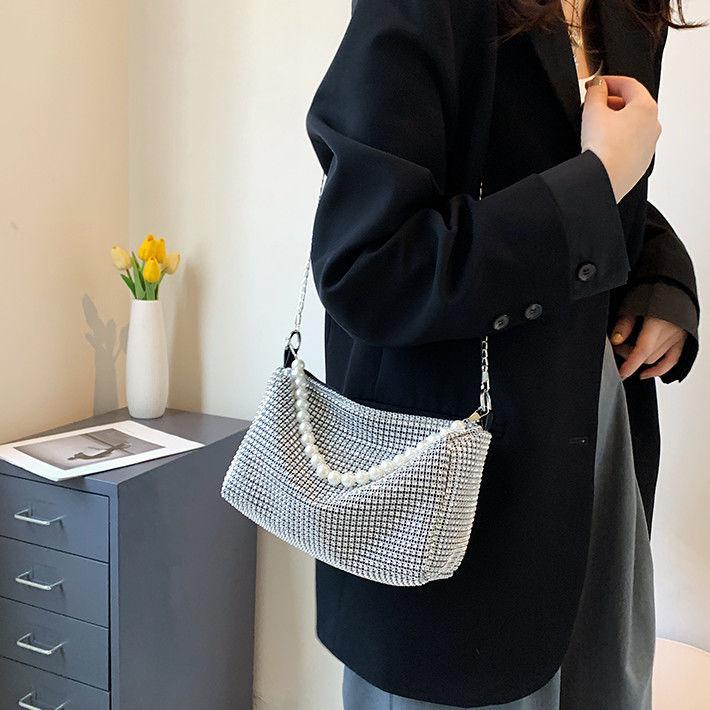 High-end diamond-encrusted bag women's 2024 new fashion handbag all-match pearl one-shoulder messenger bag high-end personalized diamond-encrusted bag